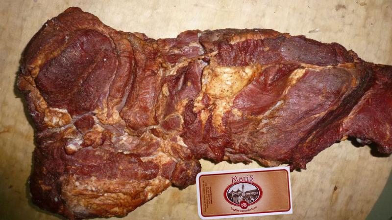 Pastrama De Oaie La Tava Contrasens