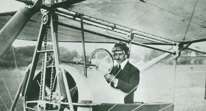 Aurel Vlaicu și avionul său