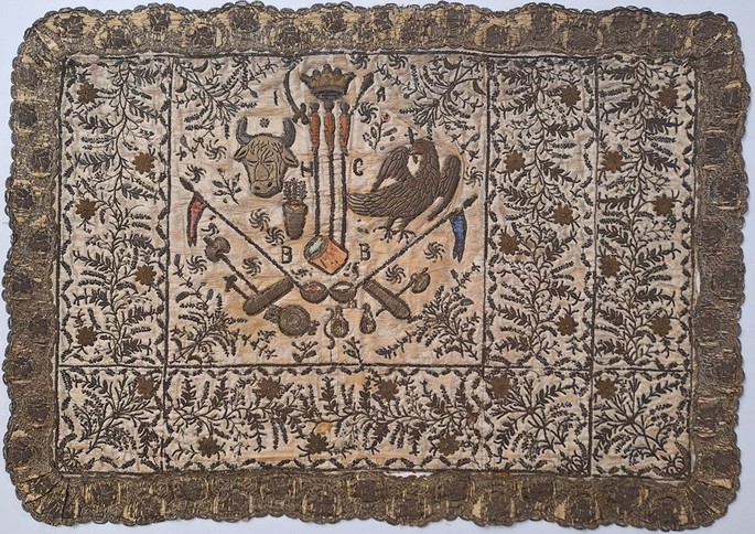 Expoziție de broderie heraldică din epoca fanariotă la MNAR