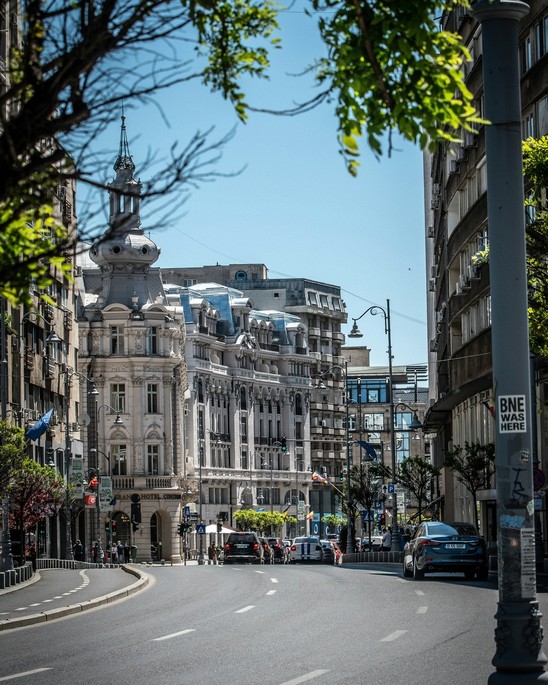Bucureștiul boem, turul caselor cu istorie și al grădinilor din cartierele vechi Bucureștiul boem, turul caselor cu istorie și al grădinilor din cartierele vechi