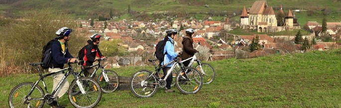 Cicloturism pe Colinele Transilvaniei