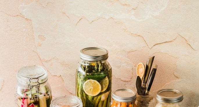 Zacuscă, Pickles and Preserves: The Taste of Autumn in Romanian Homes Zacuscă, Pickles and Preserves: The Taste of Autumn in Romanian Homes