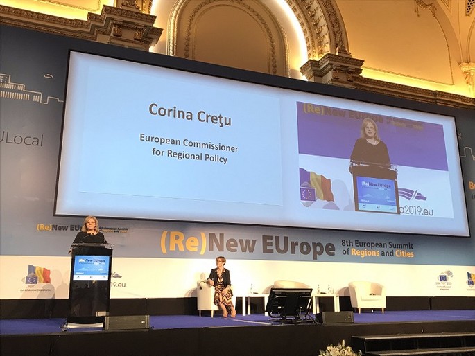 Comisarul european Corina Cretu