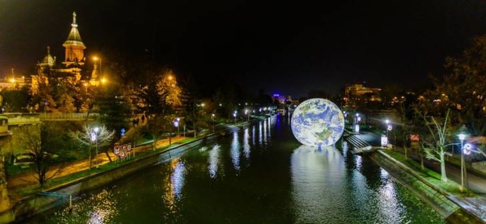 The Floating Earth on the Bega, Timisoara