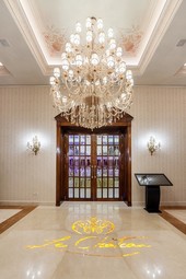 Le Château - Bucharest Le Château - Bucharest