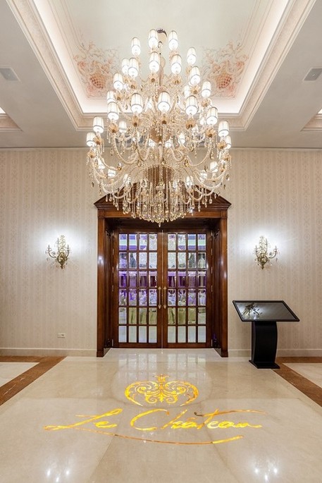 Le Château - Bucharest Le Château - Bucharest