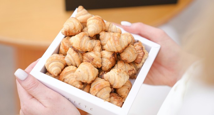 Mini Croissants Filled with Turkish Delight, Jam, or Marmalade