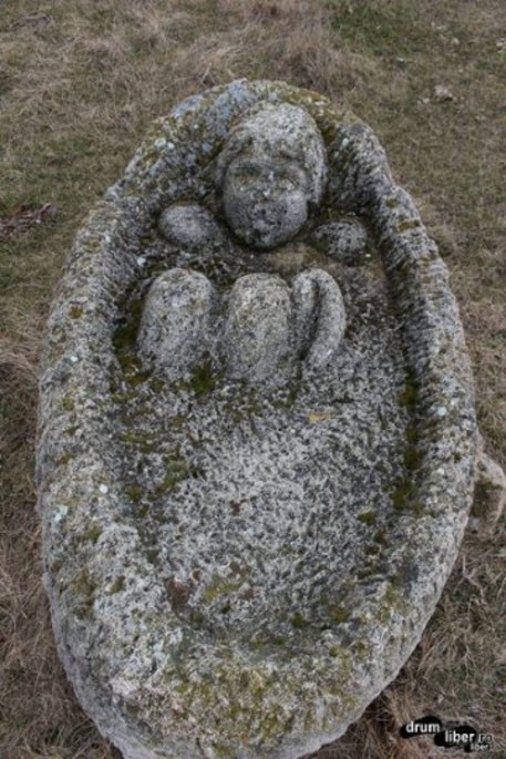 [Translate to Română:] The stone treasures of Naeni