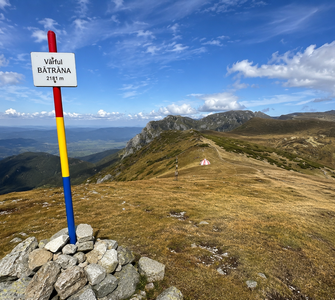Bătrâna Peak Bătrâna Peak