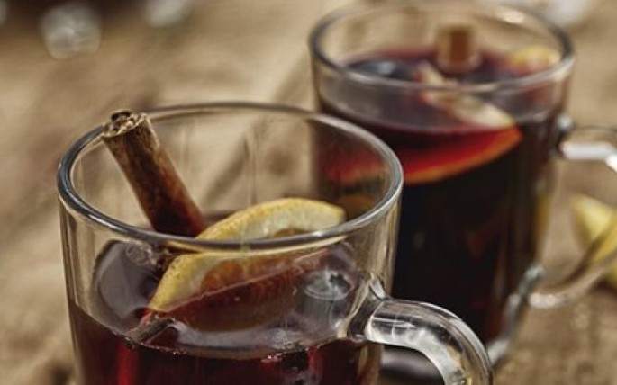 Băuturi româneşti calde pentru sezonul rece