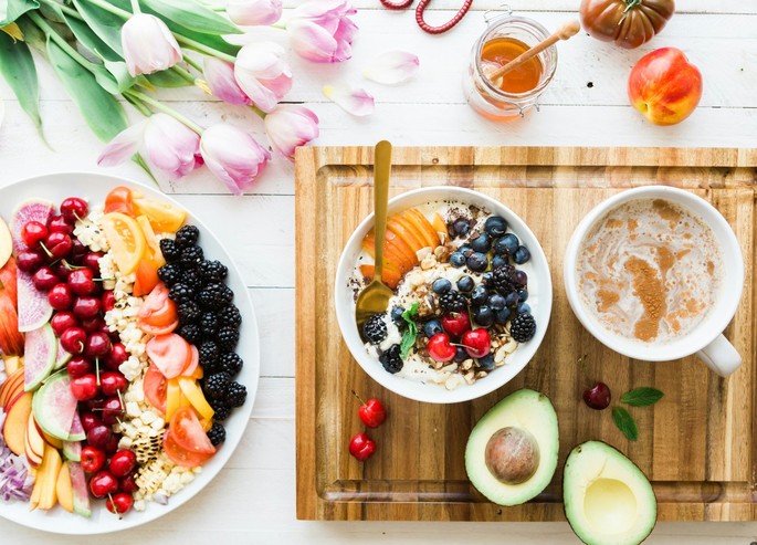 Come mangiare sano? Quali alimenti scegliere e come fare scelte migliori quando si fa la spesa? Come mangiare sano? Quali alimenti scegliere e come fare scelte migliori quando si fa la spesa?