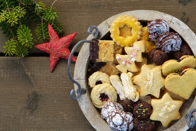 Christmas Cookies: A Traditional Gingerbread Recipe for the Holiday Season Christmas Cookies: A Traditional Gingerbread Recipe for the Holiday Season