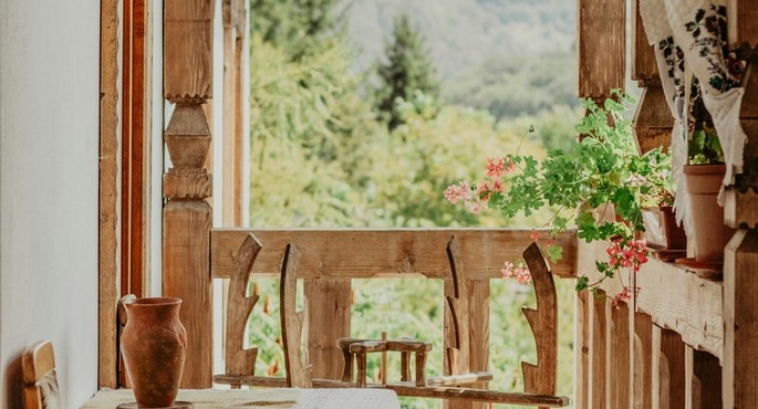 Preparate tradiționale românești pe care orice turist ar trebui să le încerce Preparate tradiționale românești pe care orice turist ar trebui să le încerce