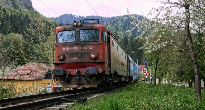 Train Travel Across Romania: The Most Spectacular Railway Routes That Turn the Journey into the Destination