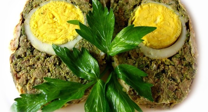 Traditional Romanian Cuisine – Drob de Miel (Traditional Romanian Lamb Terrine)
