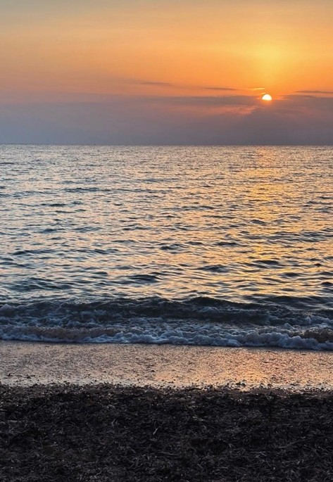 Mai prindem un bronz în septembrie? Ultimele zile de vară pe litoralul Mării Negre din România