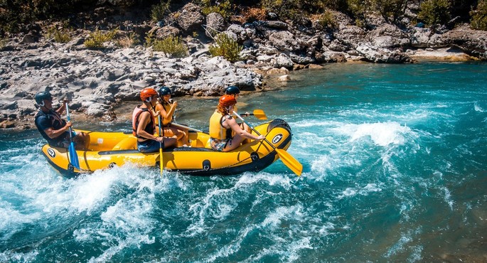 Discover the Thrill of Rafting on the Crișul Repede River Discover the Thrill of Rafting on the Crișul Repede River