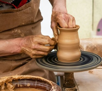 Traditional crafts that still survive in Romania Traditional crafts that still survive in Romania
