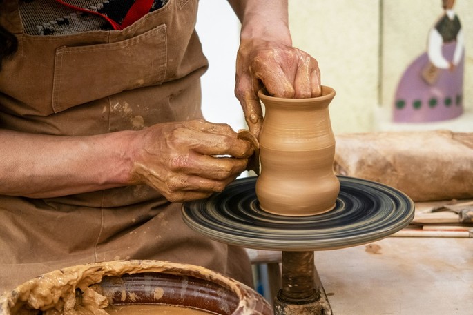 Traditional crafts that still survive in Romania Traditional crafts that still survive in Romania